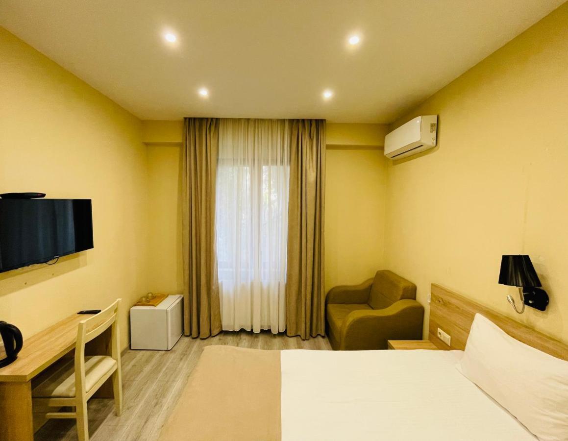 Bliss Hotel Tbilisi Ngoại thất bức ảnh